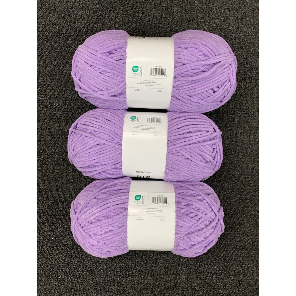 Lot Of 3 Big Twist Posh Ube Milk Tea Yarn Polyester Bulky Weight#5 7.05oz/223yds - Picture 5 of 6